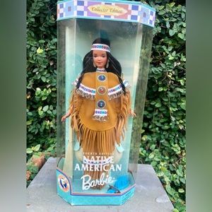NATIVE AMERICAN Barbie Doll 4th Edition 1997 Dolls of the World 18558 NRFB